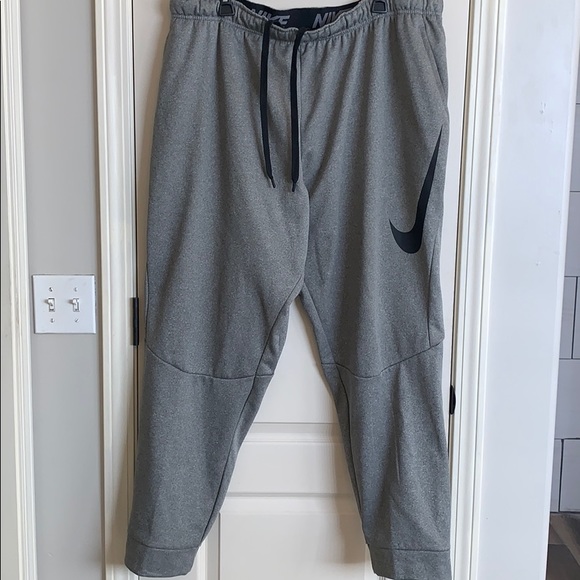 4x nike jogging suit